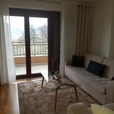 Lejlighed Apartment *